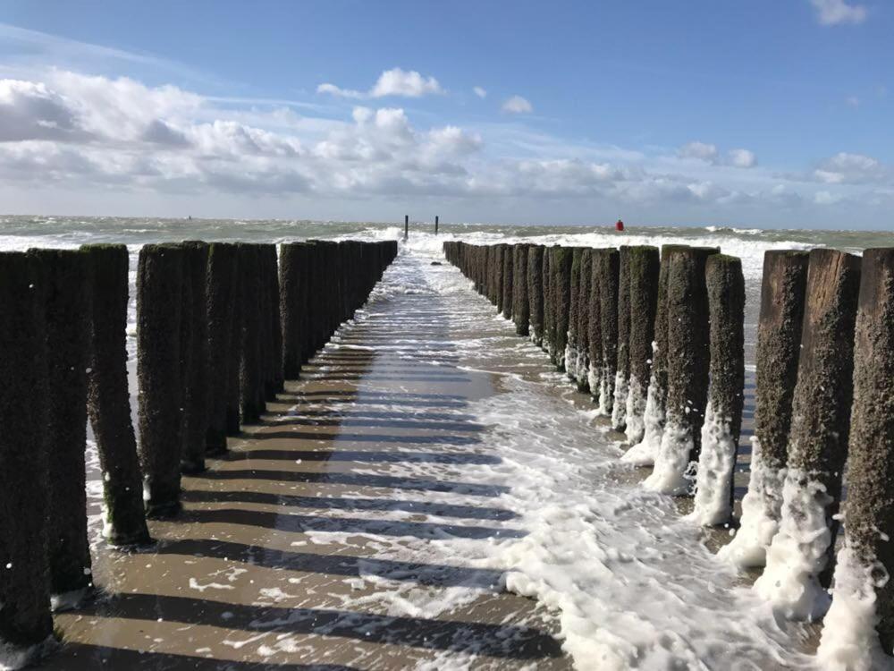 Duinvilla Aan De Zee B&B Zoutelande Esterno foto